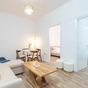  Διαμέρισμα Mainavenue Living Local